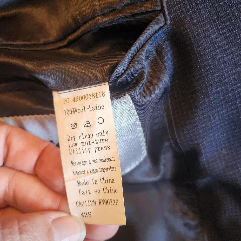 Dkny Men's Blue Check 100% Wool Suit Size 42S EUC - Picture 5 of 10